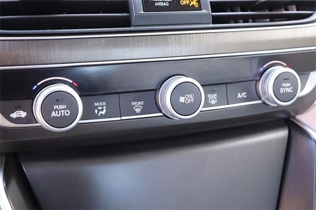 honda-accord-2018-p-1hgcv1f12ja039545image-19
