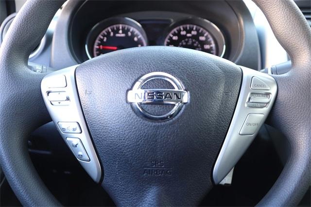 nissan-versa-2018-p-3n1cn7ap2jl883822image-21