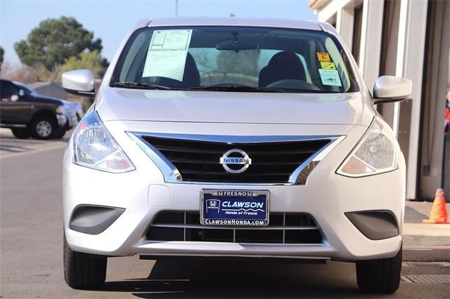 nissan-versa-2018-p-3n1cn7ap2jl883822image-4