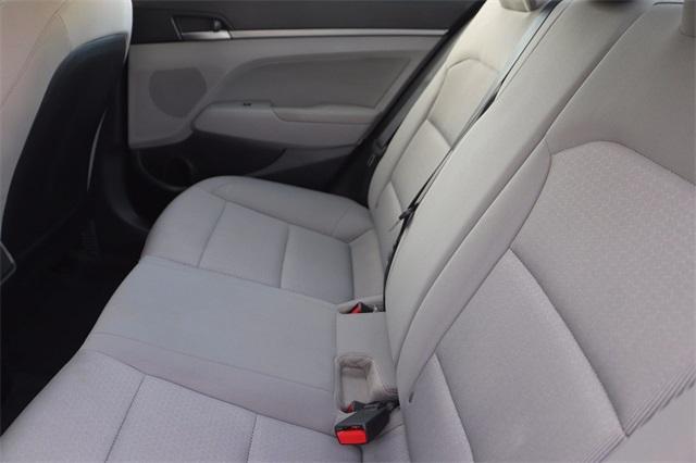 hyundai-elantra-2018-p-5npd84lf2jh214817image-10
