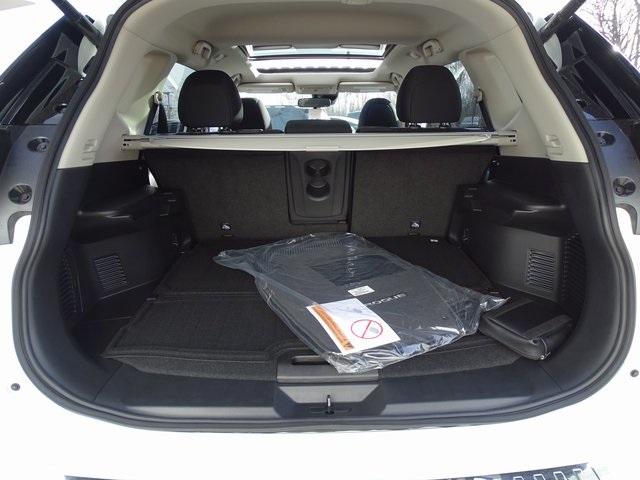 54037-3585-nissan-rogue-2020-22210