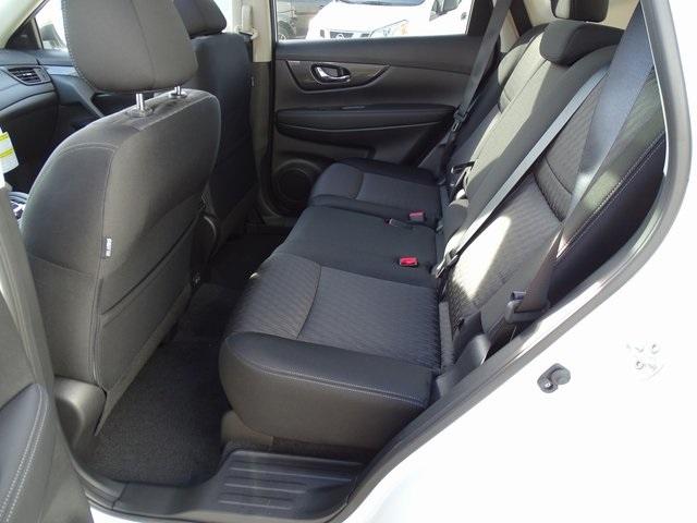 54039-3585-nissan-rogue-2020-22210