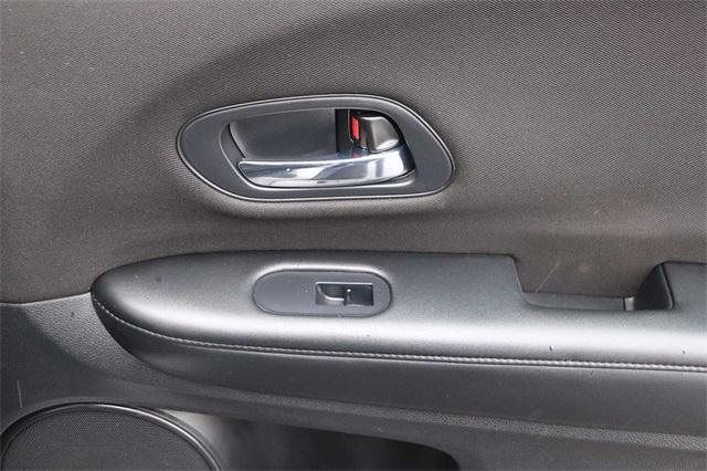 honda-hr-v-2018-t-3czru5h32jm715684image-14