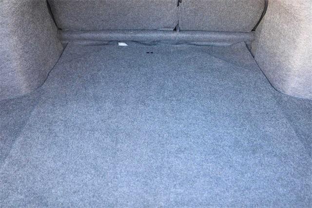 nissan-versa-2018-p-3n1cn7ap3jk405575image-13