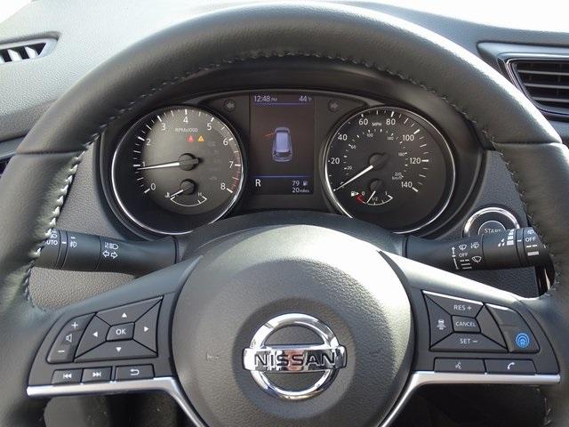 54058-3585-nissan-rogue-2020-22210