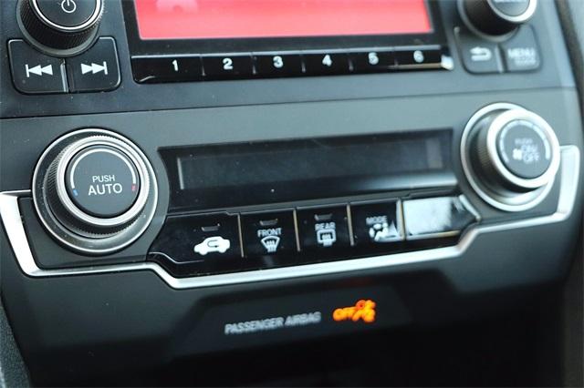 honda-civic-2017-p-2hgfc2f55hh568351image-19