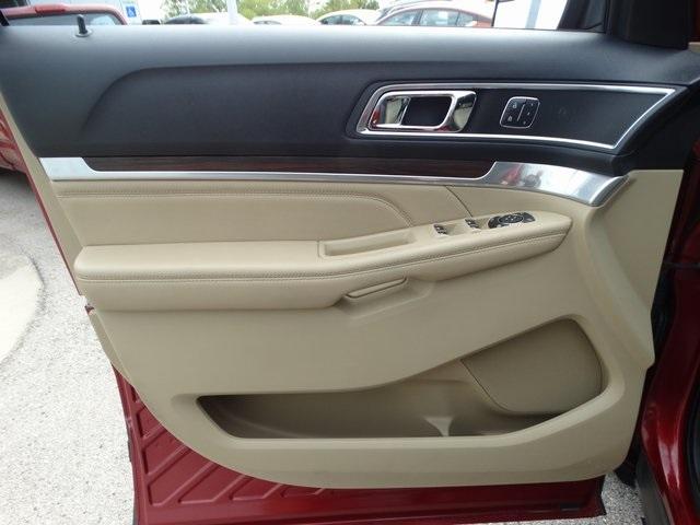 54077-3586-ford-explorer-2016-k8f