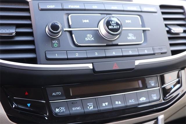 honda-accord-2017-p-1hgcr2f36ha175246image-19
