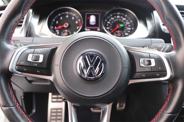 volkswagen-golfgti-2017-p-3vw447au1hm002121image-20