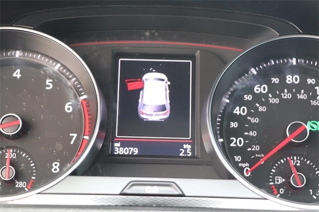 volkswagen-golfgti-2017-p-3vw447au1hm002121image-21