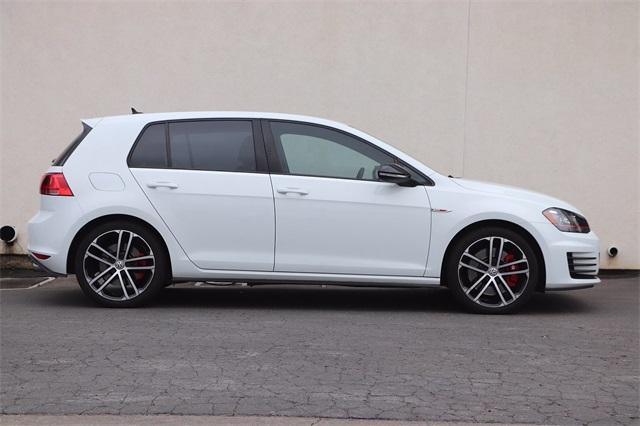 volkswagen-golfgti-2017-p-3vw447au1hm002121image-5