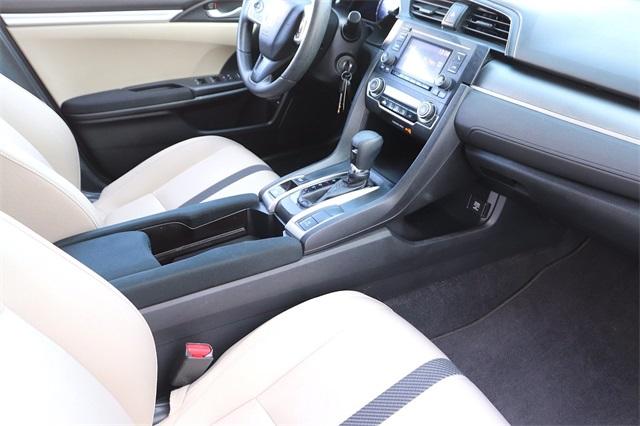 honda-civic-2017-p-2hgfc2f5xhh520988image-14