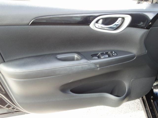 54111-3587-nissan-sentra-2016-12216