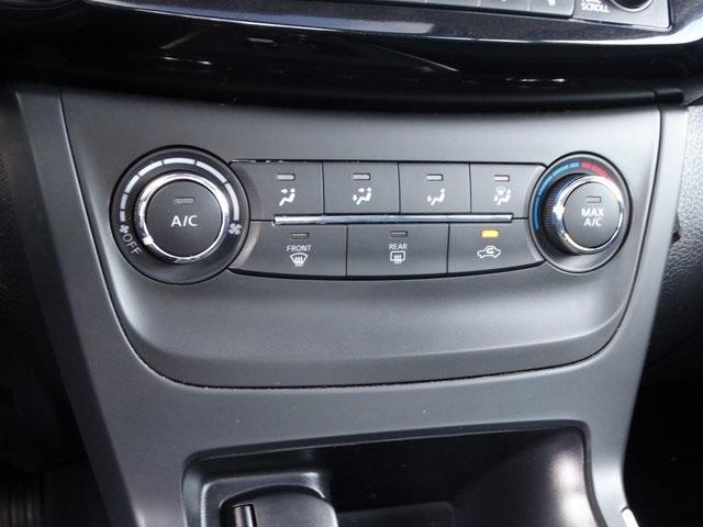 54117-3587-nissan-sentra-2016-12216