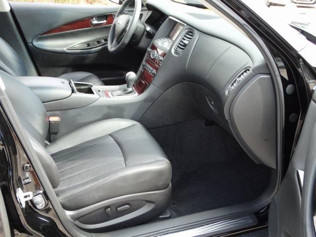 54129-3588-infiniti-qx50-2016-81216