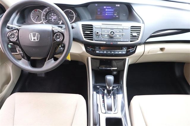 honda-accord-2017-p-1hgcr2f33ha221535image-11