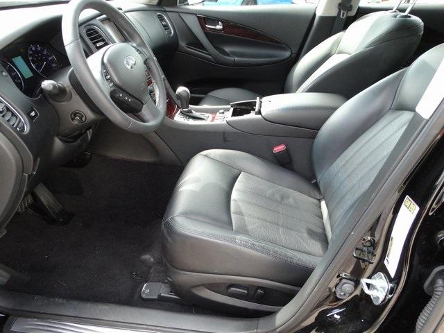 54145-3588-infiniti-qx50-2016-81216