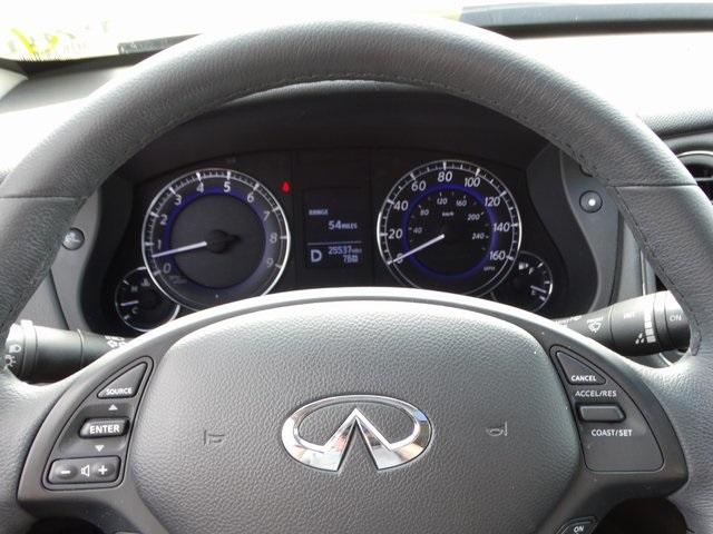 54159-3588-infiniti-qx50-2016-81216
