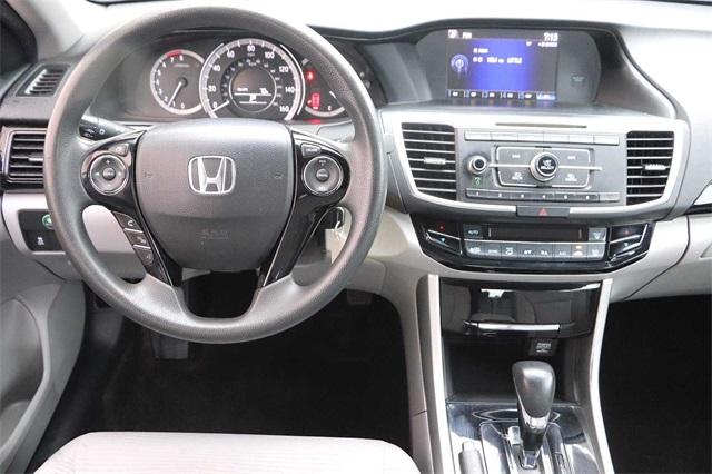 honda-accord-2017-p-1hgcr2f36ha167471image-12