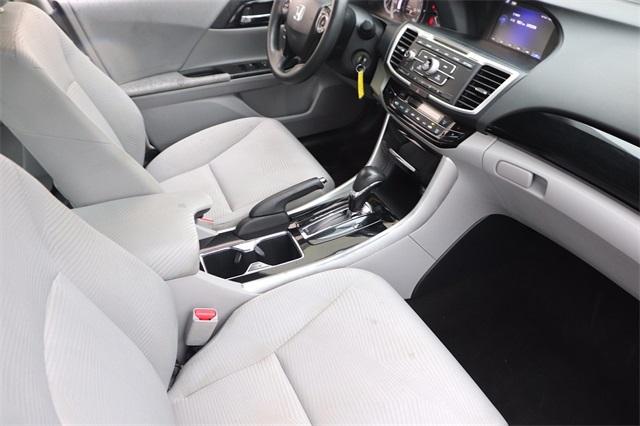honda-accord-2017-p-1hgcr2f36ha167471image-14