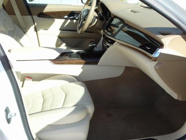54165-3589-cadillac-ct6-2016-6km69