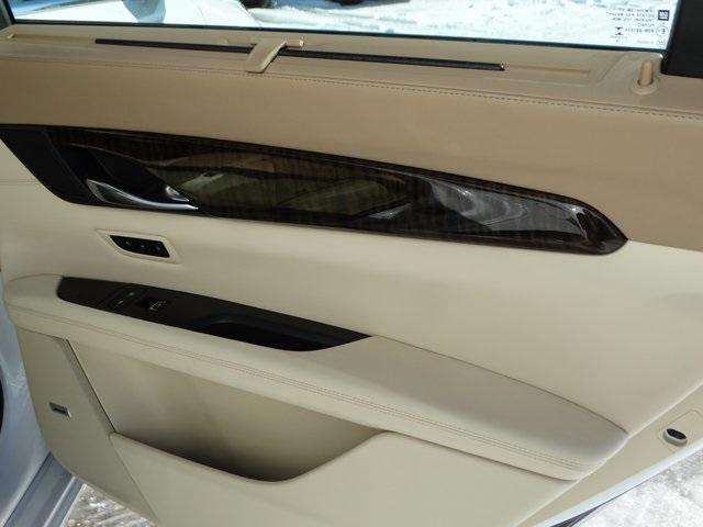 54171-3589-cadillac-ct6-2016-6km69