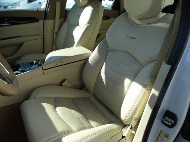 54186-3589-cadillac-ct6-2016-6km69