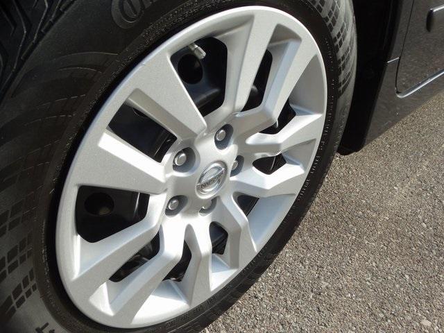 54240-3591-nissan-altima-2016-13116