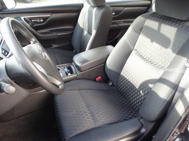 54247-3591-nissan-altima-2016-13116