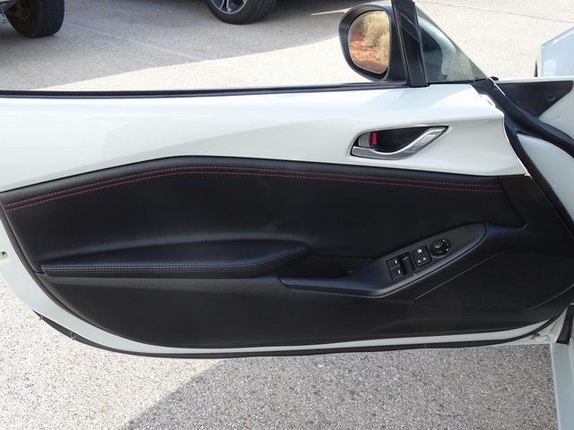 54275-3592-mazda-miata-2016-mx5gt6p