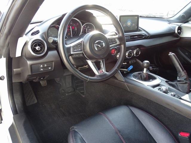 54277-3592-mazda-miata-2016-mx5gt6p