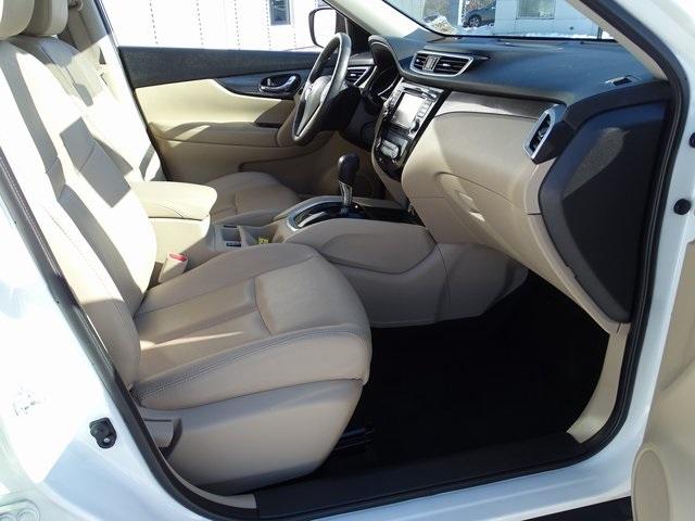 54361-3597-nissan-rogue-2016-22616