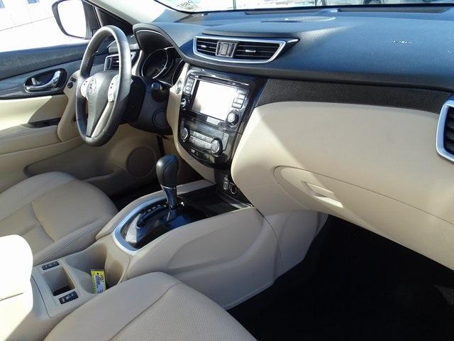 54362-3597-nissan-rogue-2016-22616
