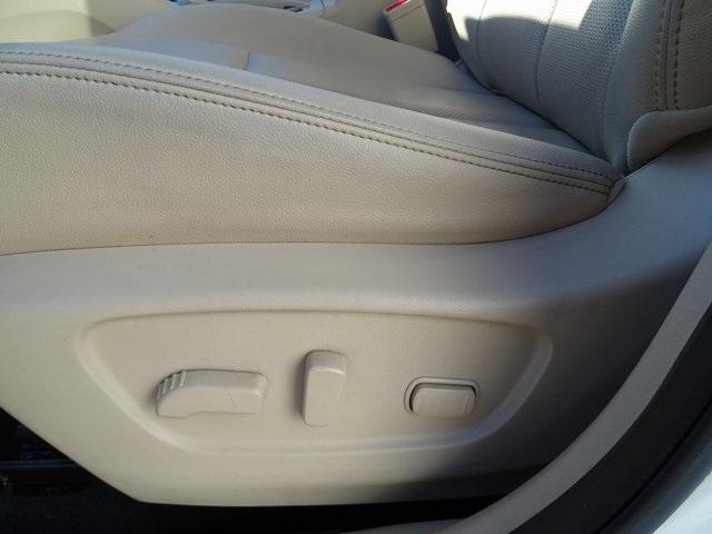 54376-3597-nissan-rogue-2016-22616