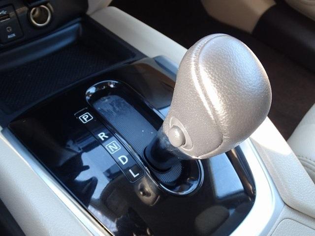 54383-3597-nissan-rogue-2016-22616