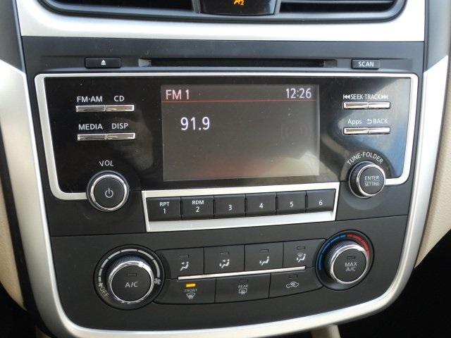 54416-3598-nissan-altima-2016-13116