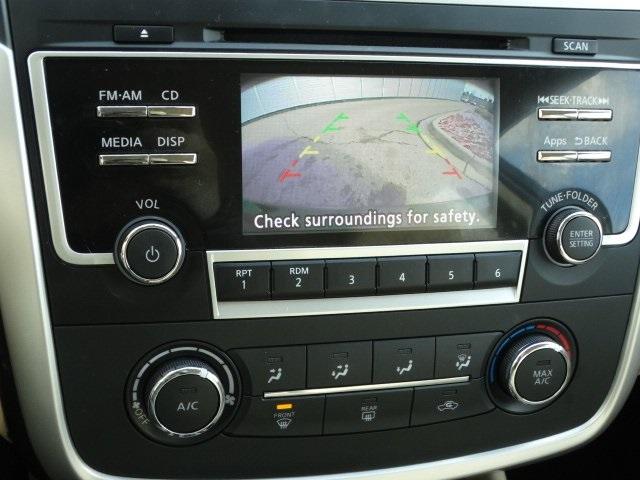 54417-3598-nissan-altima-2016-13116