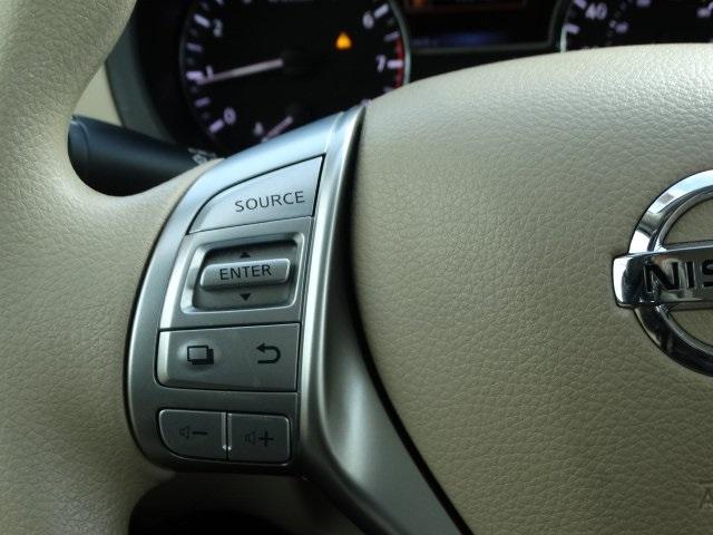 54419-3598-nissan-altima-2016-13116