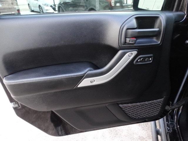 54444-3599-jeep-wrangler-2016-jkjs74