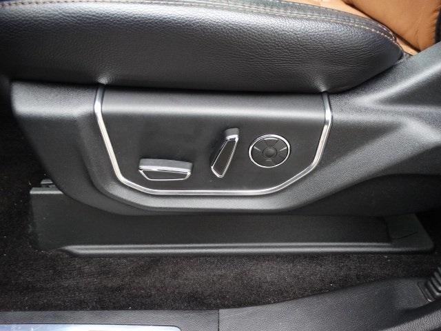 54480-3600-ford-f-150-2016-w1e