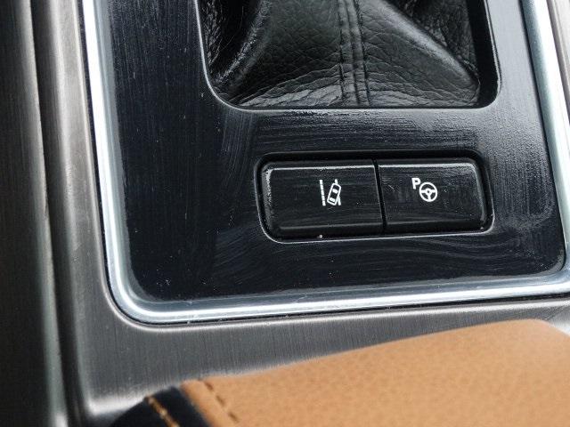 54486-3600-ford-f-150-2016-w1e