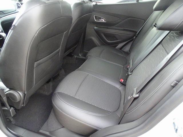 54513-3601-buick-encore-2016-4ju76