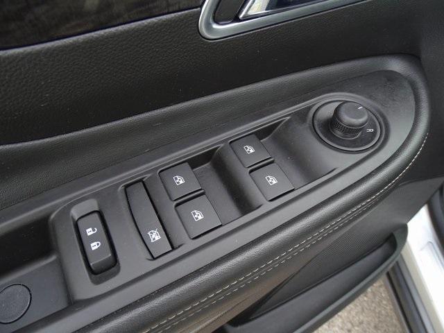 54516-3601-buick-encore-2016-4ju76
