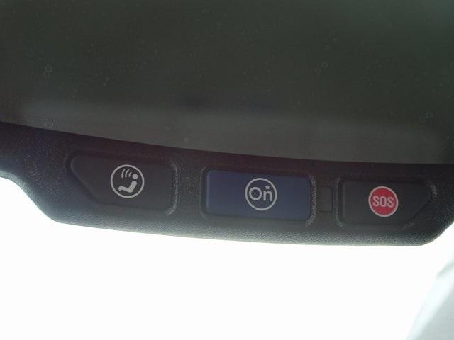 54523-3601-buick-encore-2016-4ju76