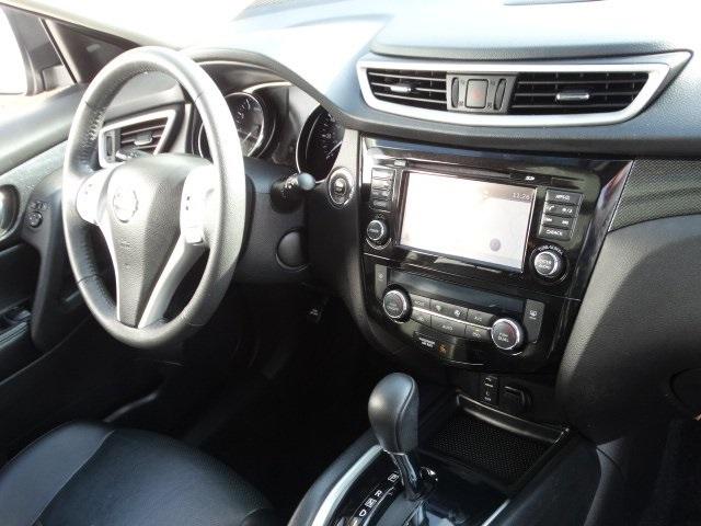 54567-3603-nissan-rogue-2016-22616