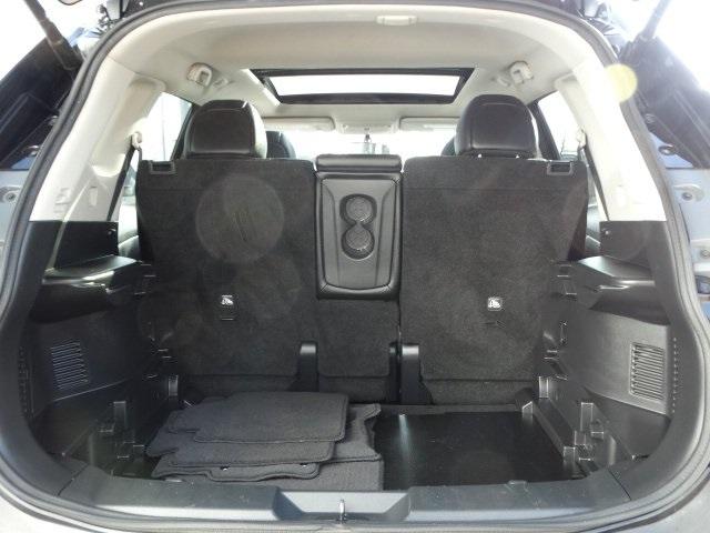 54577-3603-nissan-rogue-2016-22616