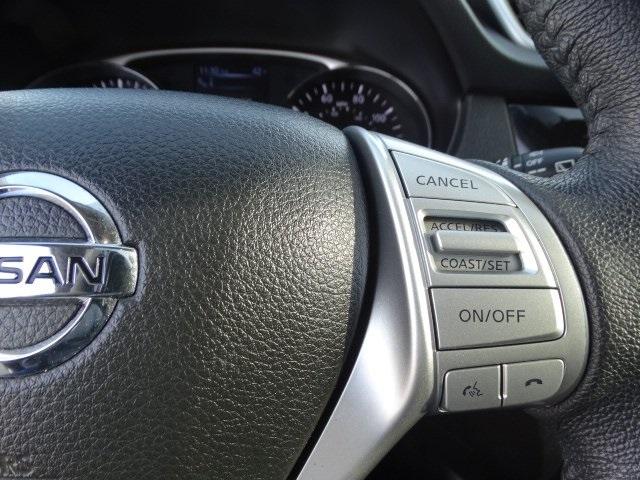 54598-3603-nissan-rogue-2016-22616