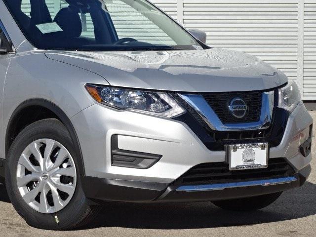 54601-3604-nissan-rogue-2020-22010