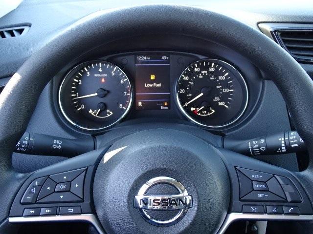 54663-3605-nissan-rogue-2020-22010