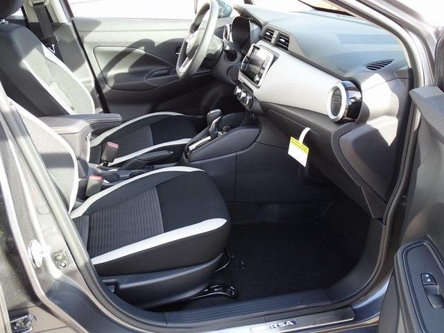 54669-3606-nissan-versa-2020-10210